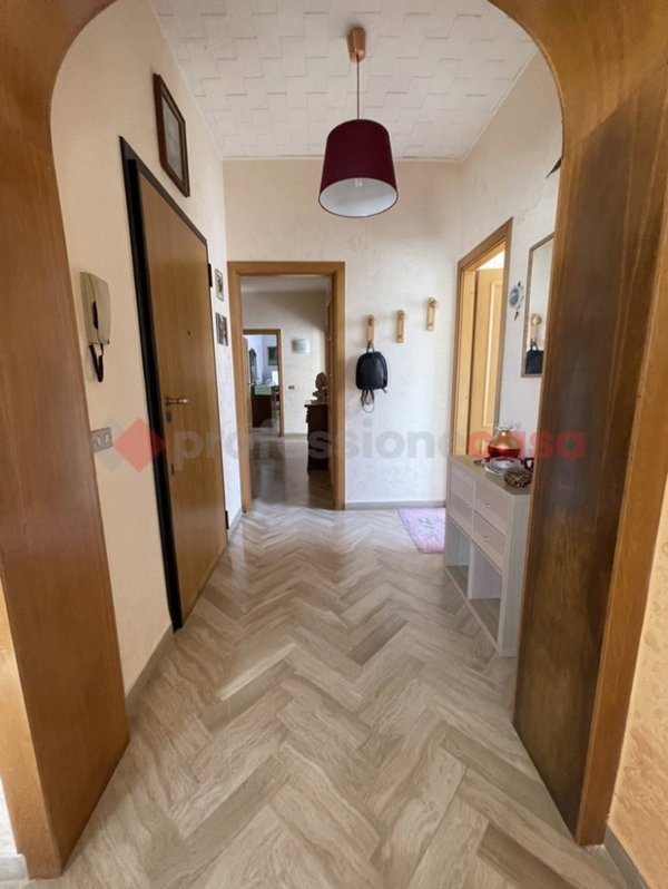 appartamento in vendita a Minturno in zona Scauri