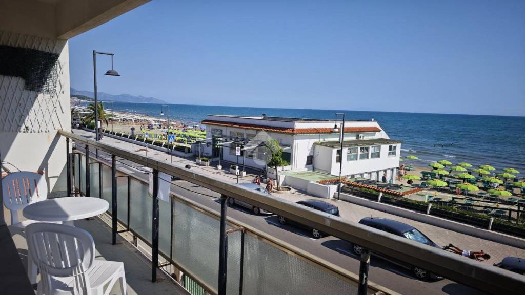 appartamento in vendita a Minturno in zona Scauri