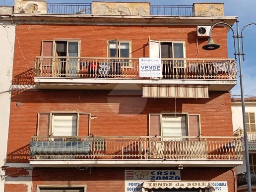 appartamento in vendita a Minturno in zona Scauri