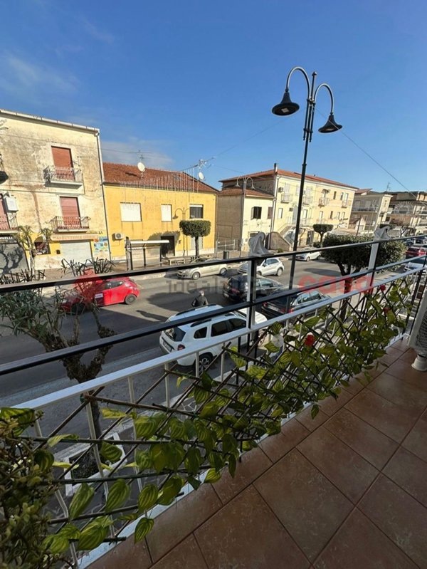 appartamento in vendita a Minturno in zona Scauri