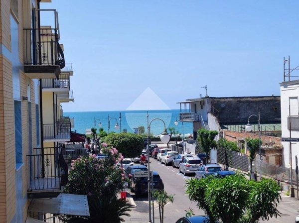 appartamento in vendita a Minturno in zona Scauri