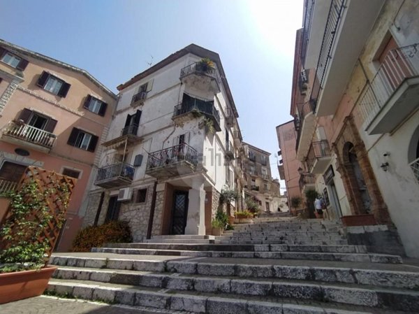 appartamento in vendita a Minturno