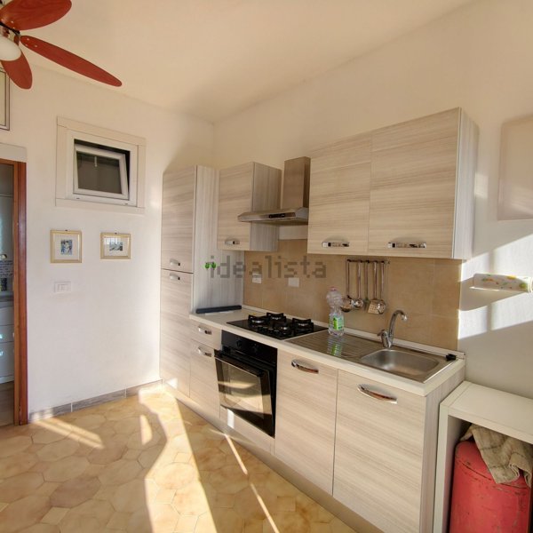 appartamento in vendita a Minturno in zona Scauri