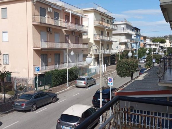 appartamento in vendita a Minturno in zona Scauri