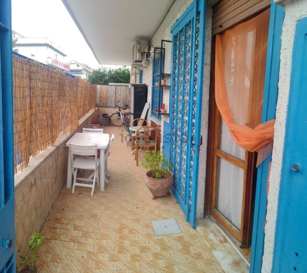 appartamento in vendita a Minturno in zona Scauri