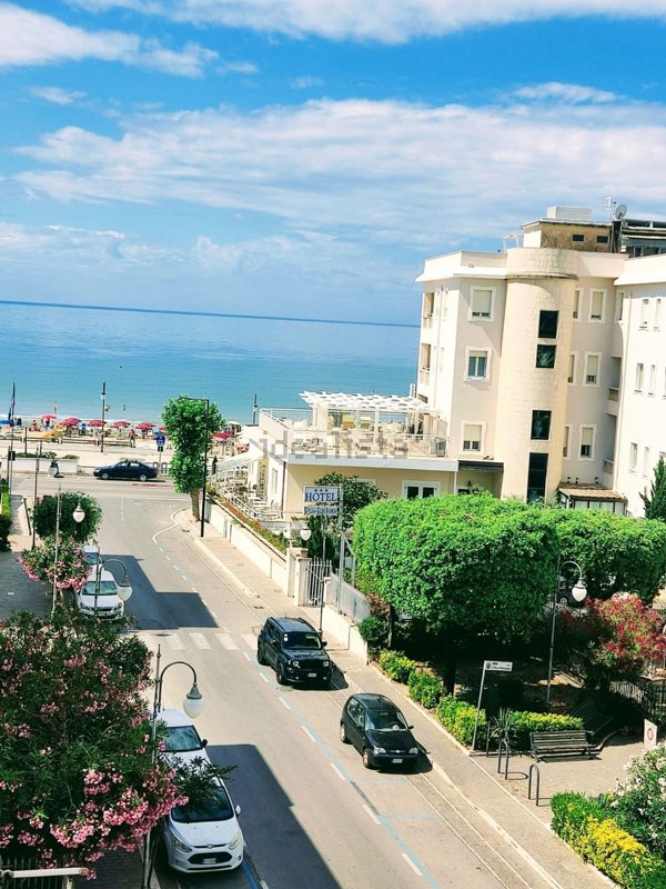 appartamento in vendita a Minturno in zona Scauri