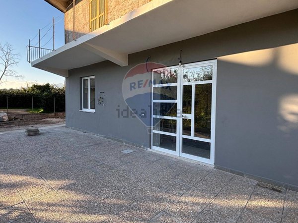 appartamento in vendita a Minturno in zona Scauri