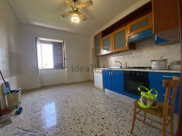 appartamento in vendita a Minturno in zona Scauri