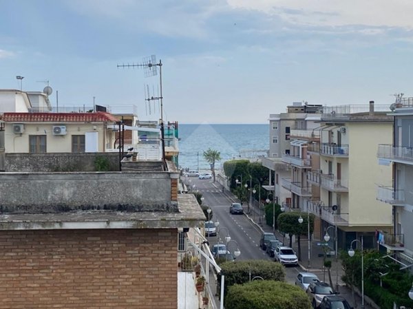 appartamento in vendita a Minturno in zona Scauri