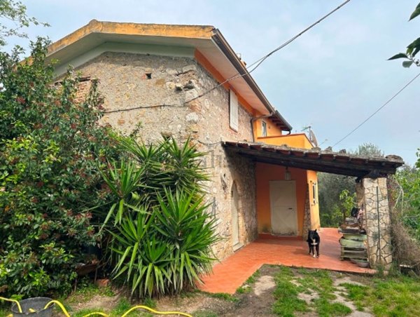 pentavano in vendita a Minturno