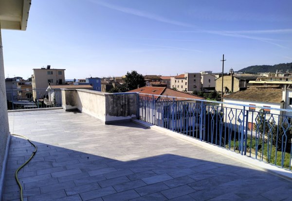 appartamento in vendita a Minturno in zona Scauri