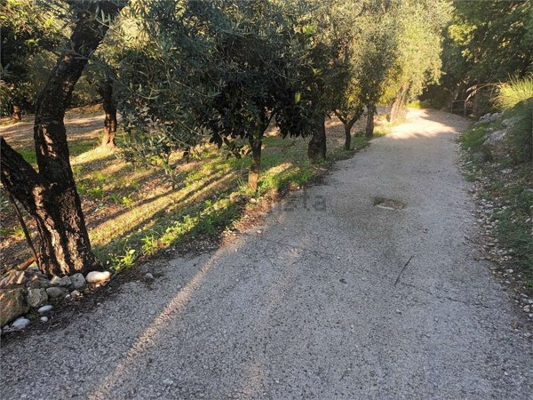 casa indipendente in vendita a Minturno