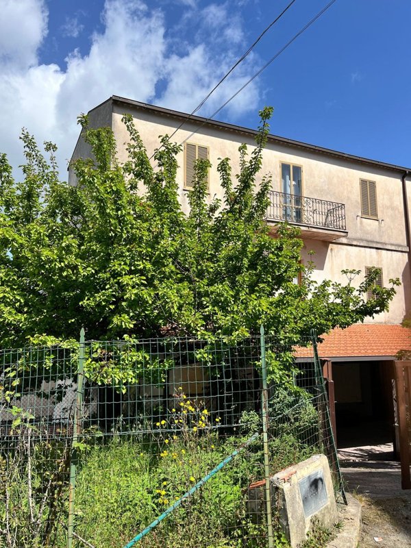 casa indipendente in vendita a Minturno in zona Santa Maria Infante
