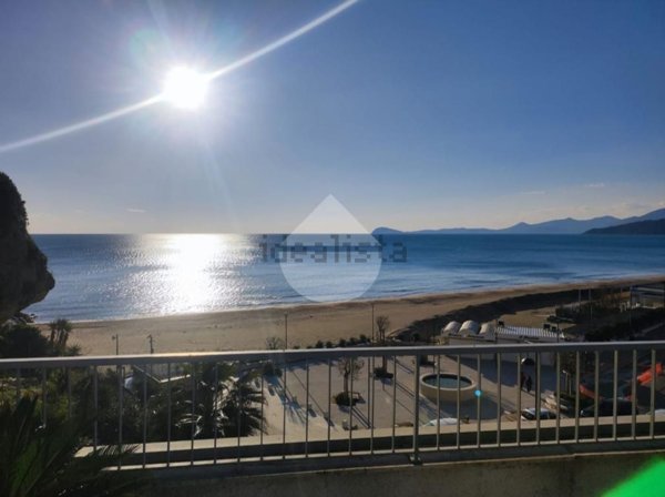 casa indipendente in vendita a Minturno in zona Marina