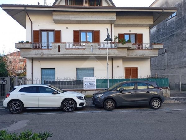 appartamento in vendita a Minturno in zona Scauri