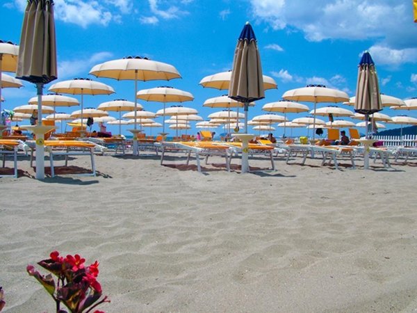 appartamento in vendita a Minturno in zona Scauri