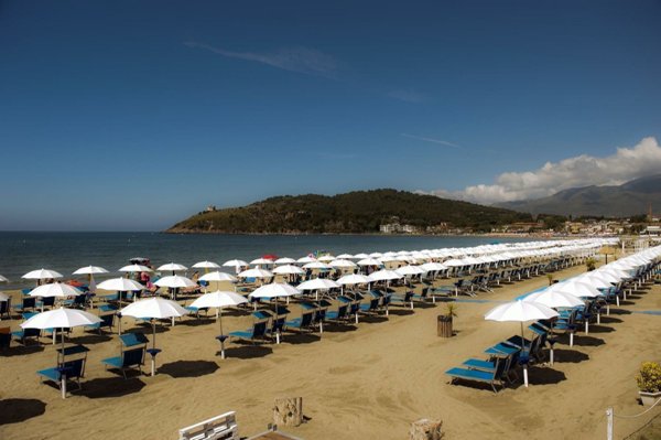 appartamento in vendita a Minturno in zona Scauri