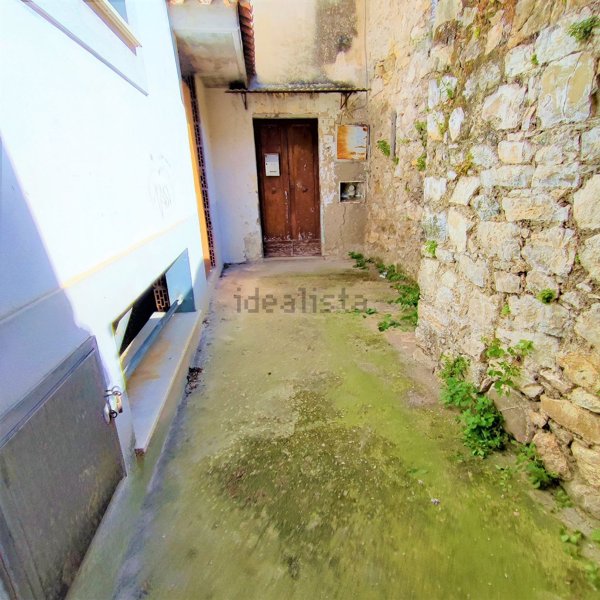 appartamento in vendita a Minturno in zona Pulcherini