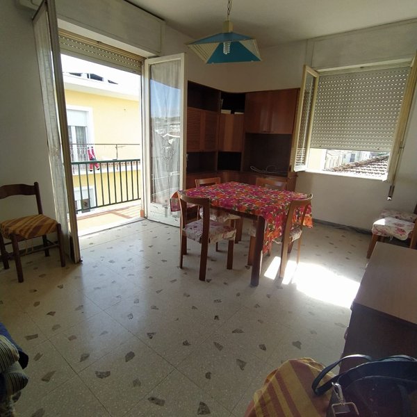 appartamento in vendita a Minturno in zona Scauri