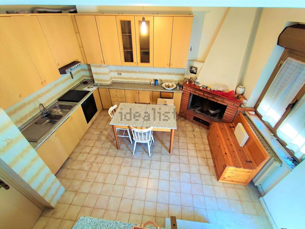 mansarda in vendita a Minturno in zona Scauri