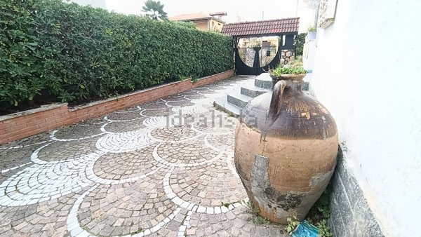 casa indipendente in vendita a Minturno