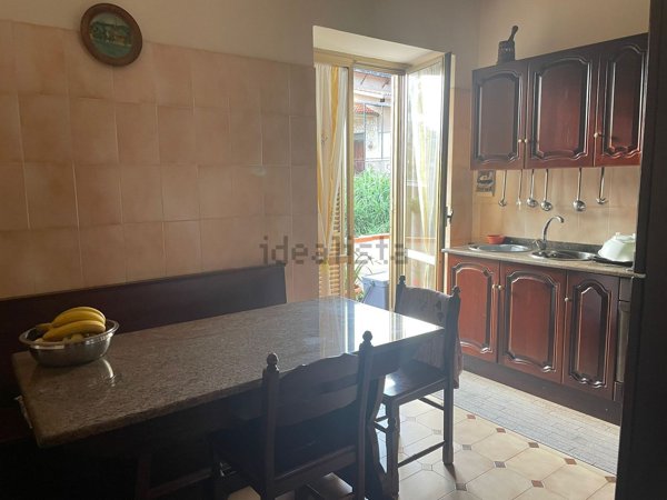 appartamento in vendita a Minturno in zona Scauri