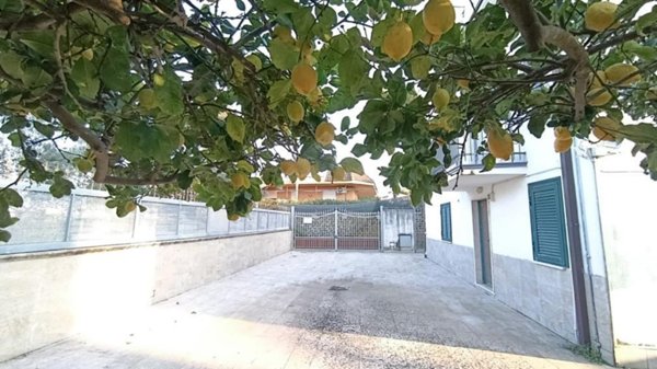 appartamento in vendita a Minturno in zona Marina