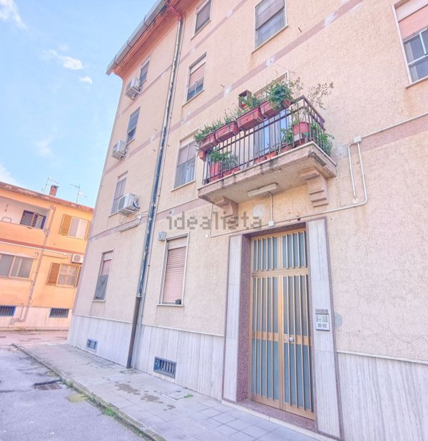 appartamento in vendita a Minturno in zona Scauri