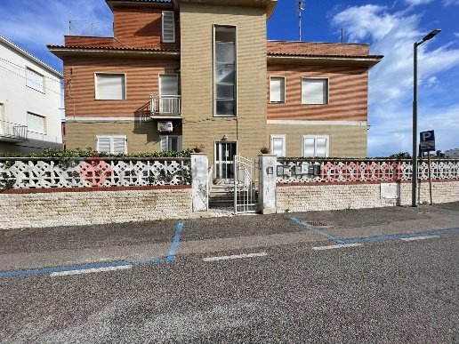 appartamento in vendita a Minturno in zona Scauri