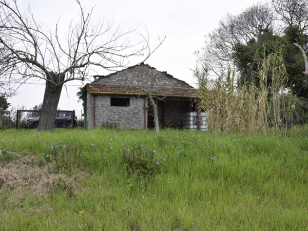 casa indipendente in vendita a Minturno