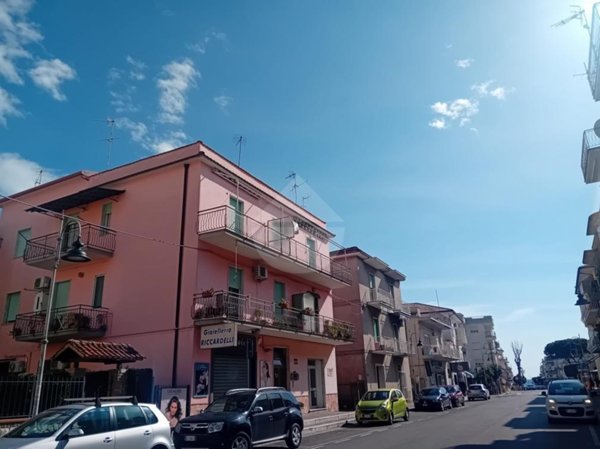 appartamento in vendita a Minturno in zona Scauri