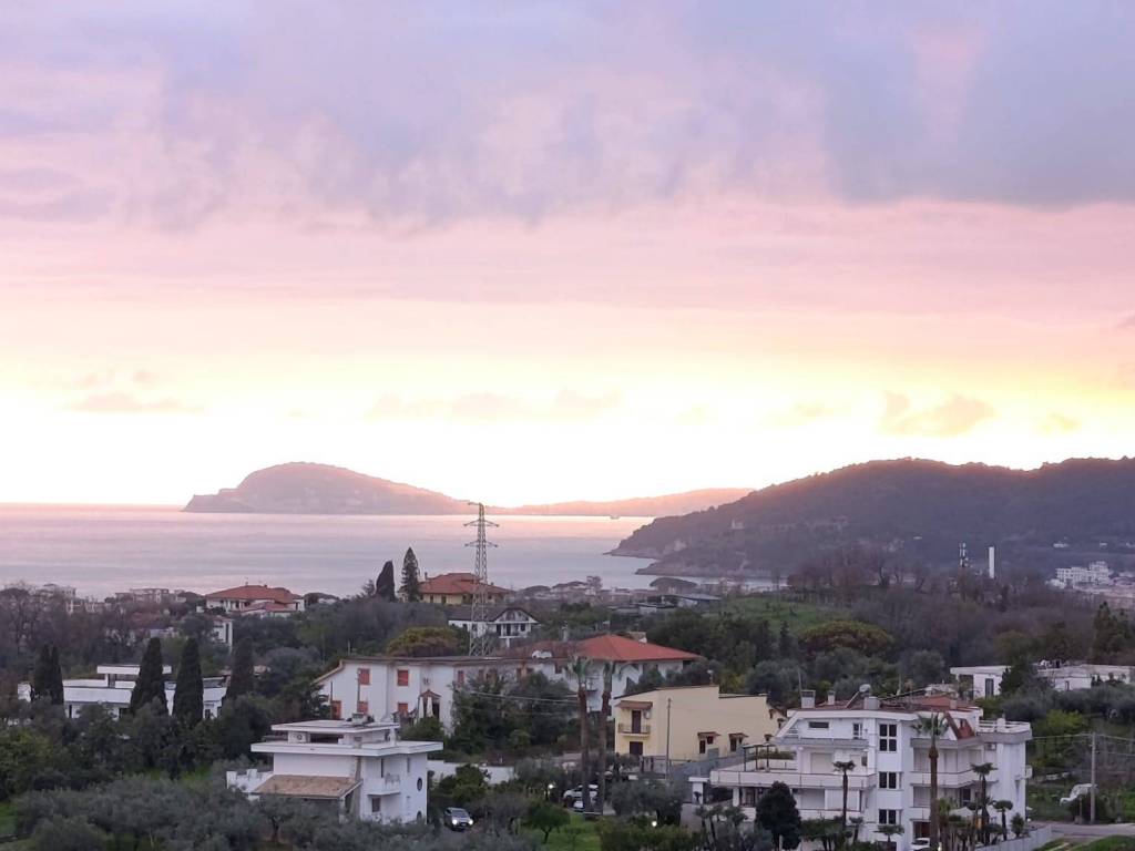 appartamento in vendita a Minturno in zona Marina