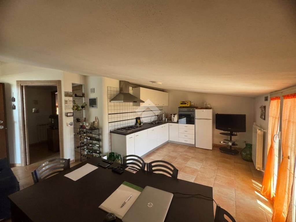 appartamento in vendita a Minturno in zona Scauri