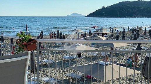 appartamento in vendita a Minturno in zona Scauri