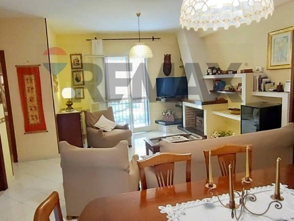 casa indipendente in vendita a Minturno in zona Marina