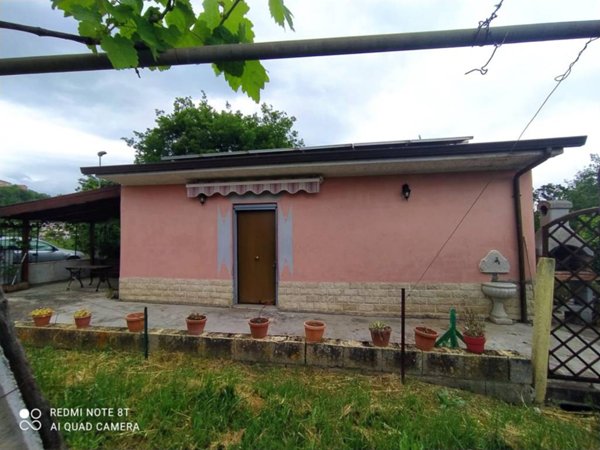 casa indipendente in vendita a Minturno in zona Marina