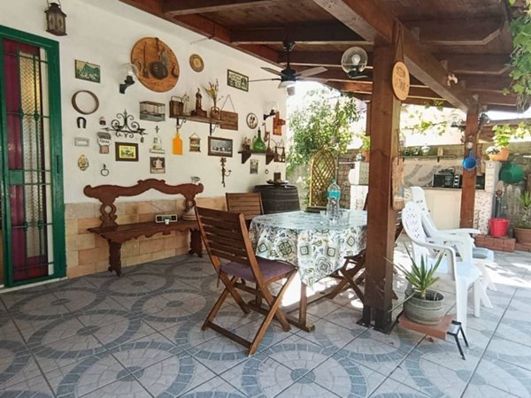casa indipendente in vendita a Minturno in zona Marina
