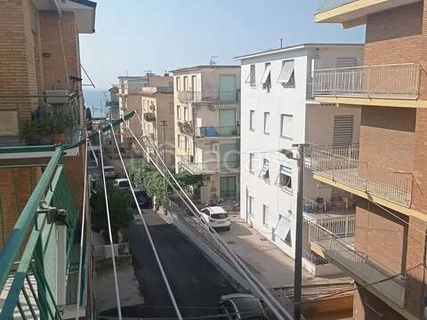 appartamento in vendita a Minturno in zona Scauri