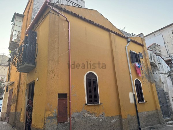 appartamento in vendita a Minturno in zona Marina