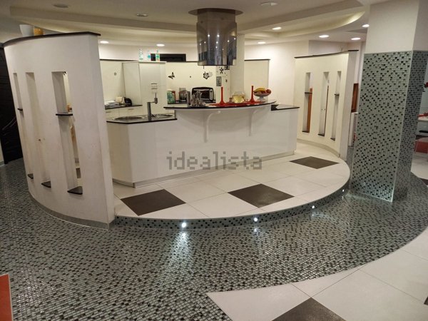 casa indipendente in vendita a Minturno in zona Scauri