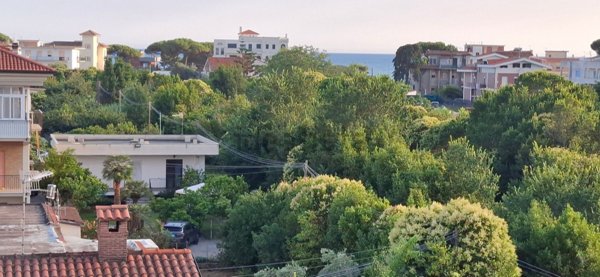 appartamento in vendita a Minturno in zona Scauri