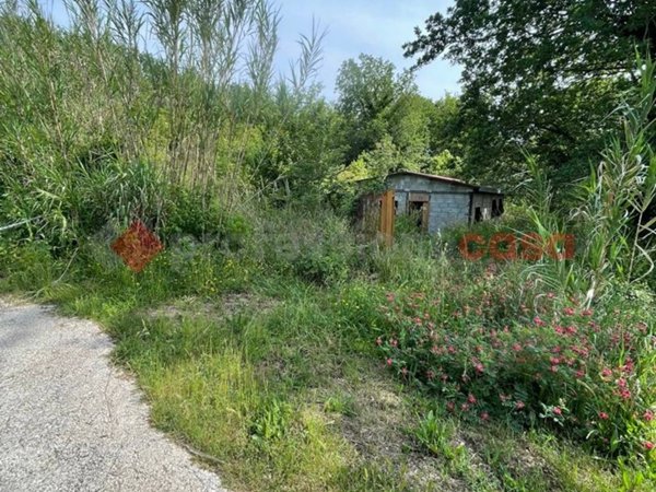 casa indipendente in vendita a Minturno in zona Tufo