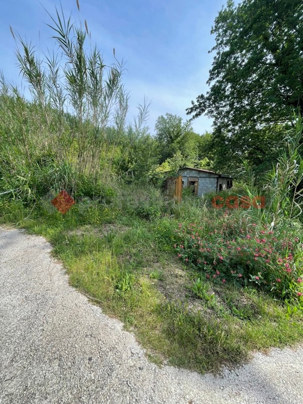 casa indipendente in vendita a Minturno in zona Tufo