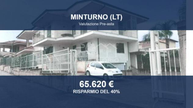 appartamento in vendita a Minturno in zona Scauri