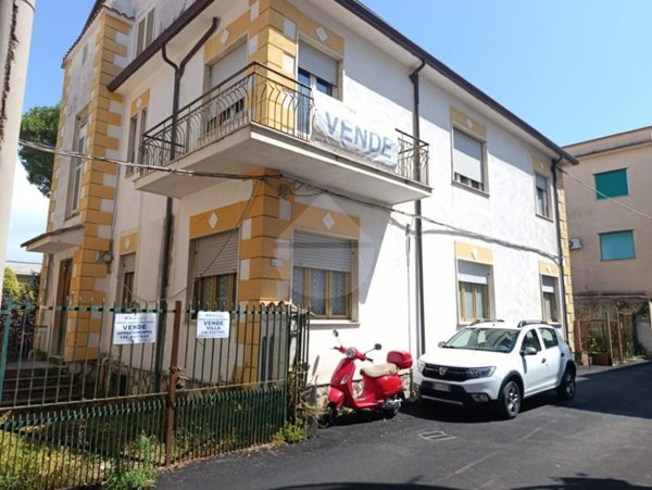 appartamento in vendita a Minturno in zona Scauri