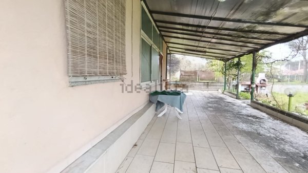 pentavano in vendita a Minturno