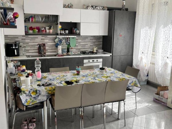 appartamento in vendita a Minturno in zona Scauri