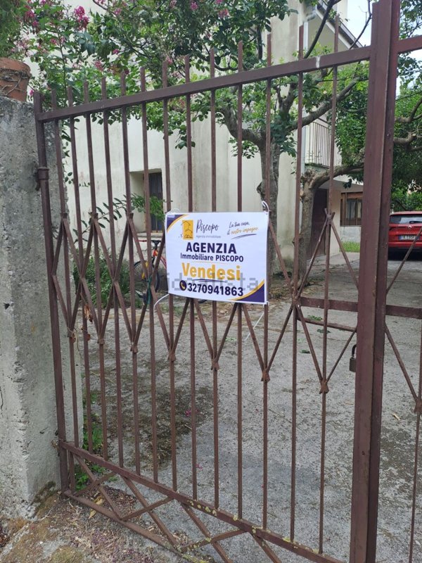casa indipendente in vendita a Minturno