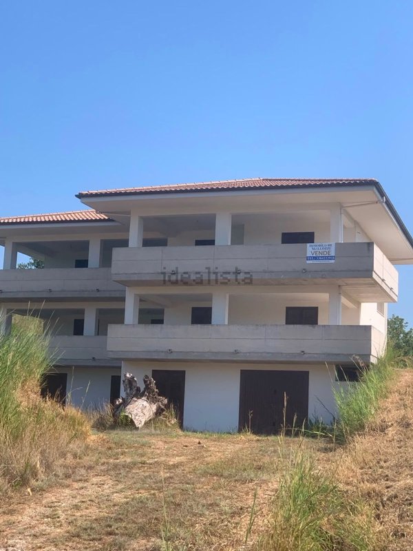 casa indipendente in vendita a Minturno