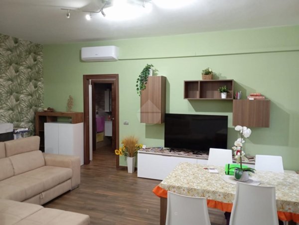 appartamento in vendita a Minturno in zona Scauri